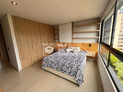 Apartamento de 5 alcobas en venta en El Tesoro, Medellín, 357 m² · foto 3 de 20