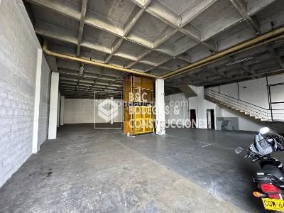 Warehouse for rent in Pan De Azucar, Sabaneta