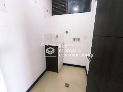 Apartamento de 2 alcobas en arriendo en Poblado Altos Delpoblado, Medellín, 76 m² · foto 12 de 12
