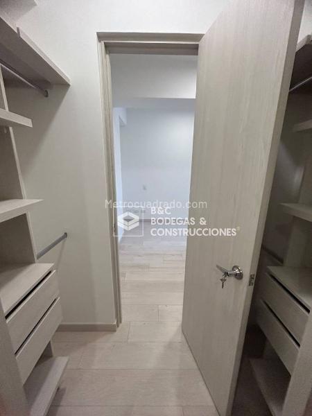 Piso – Envigado - Más