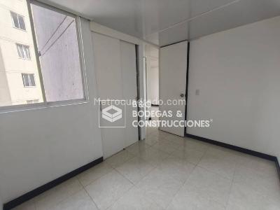 Apartamento de 3 alcobas en venta en Maria Auxiliadora, Sabaneta, 51 m² · foto 8 de 20