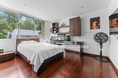 Casa de 4 alcobas en venta en San Lucas, Medellín, 452 m² · foto 18 de 20