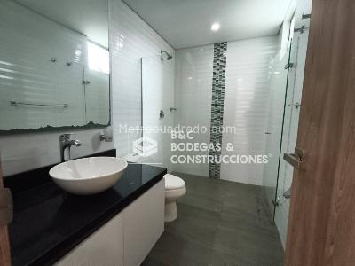 Apartamento de 3 alcobas en arriendo en Lalinde, Medellín, 125 m² · foto 15 de 16