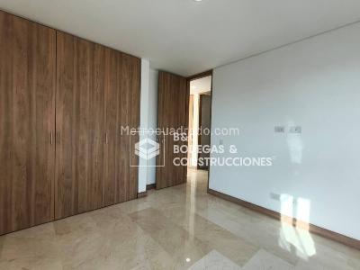 Apartamento de 3 alcobas en arriendo en Lalinde, Medellín, 125 m² · foto 8 de 16