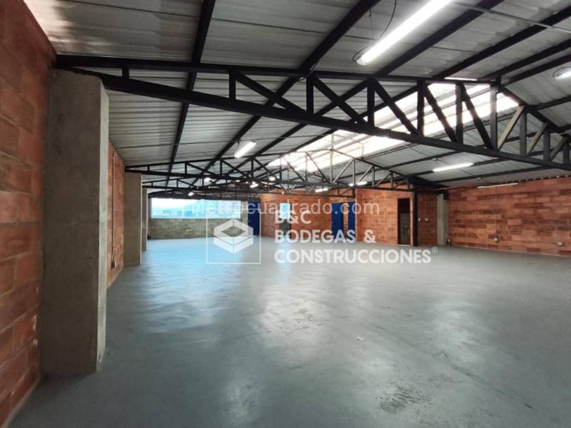 Bodega en Arriendo, Cristo Rey, Medellín - Vista 2