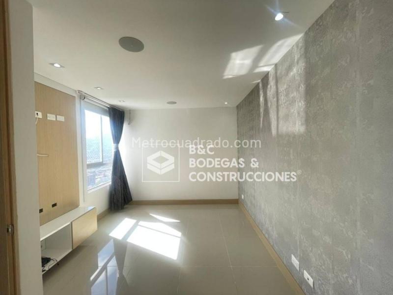 3BR Apartment in La Loma Del Indio (90 m²)
