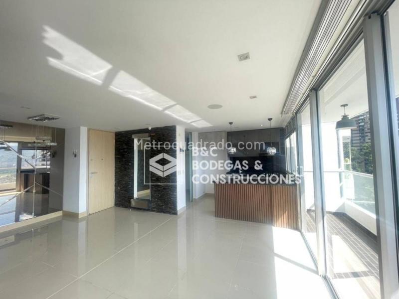 3BR Apartment in La Loma Del Indio (90 m²) - 4