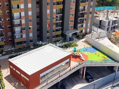 Apartamento en arriendo en Bucaros, Bello · foto 17 de 17