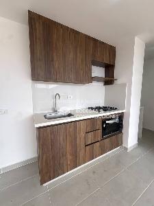 Apartamento en arriendo en Loma De San Jose, Sabaneta · foto 5 de 19