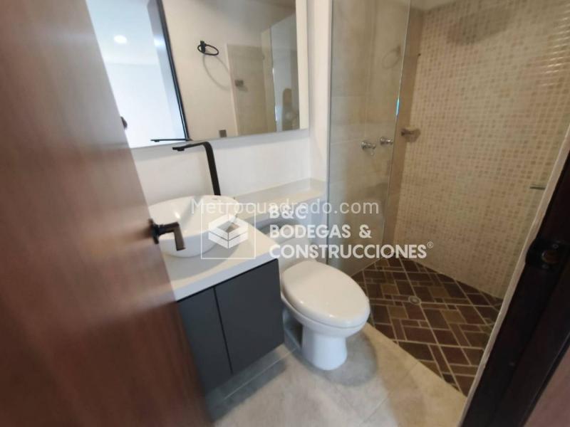 Cozy 2-Bedroom Apartment in La Ferrería, La Estrella - 4