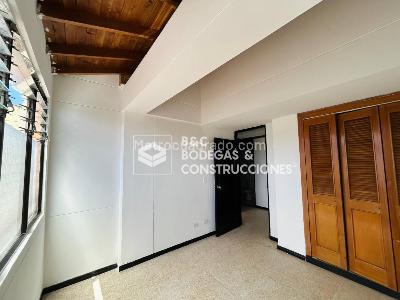 Apartamento de 3 alcobas en arriendo en Laureles, Medellín, 110 m² · foto 9 de 20