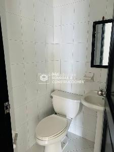 Apartamento de 3 alcobas en arriendo en Laureles, Medellín, 110 m² · foto 18 de 20