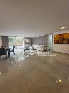 Apartamento de 3 alcobas en arriendo en Los Balsos, Medellín, 180 m² · foto 2 de 20