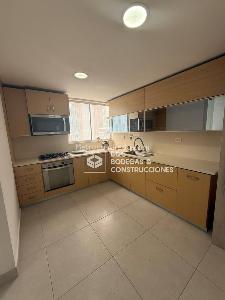 Apartamento de 3 alcobas en arriendo en Los Balsos, Medellín, 180 m² · foto 3 de 20