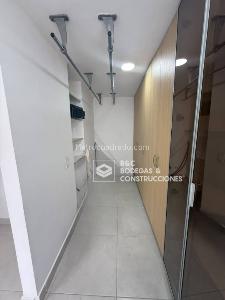 Apartamento de 3 alcobas en arriendo en Los Balsos, Medellín, 180 m² · foto 16 de 20