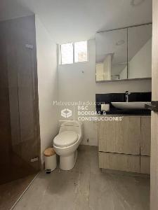Apartamento de 3 alcobas en arriendo en Los Balsos, Medellín, 180 m² · foto 18 de 20