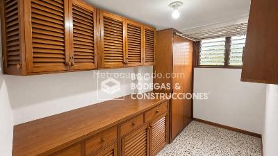 Apartamento de 4 alcobas en venta en Patio Bonito, Medellín, 135 m² · foto 17 de 20