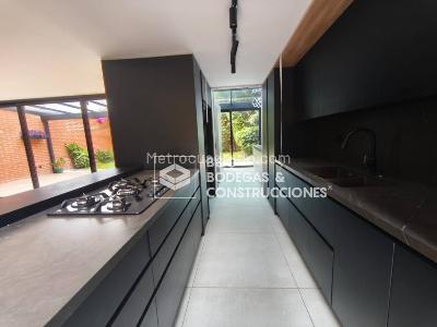 Casa de 4 alcobas en arriendo en Envigado, Envigado, 310 m² · foto 5 de 20