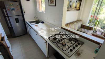 Apartamento de 2 alcobas en venta en Los Balsos, Medellín, 76 m² · foto 5 de 20