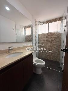 Apartamento de 3 alcobas en venta en Loma Del Esmeraldal, Envigado, 96 m² · foto 18 de 20