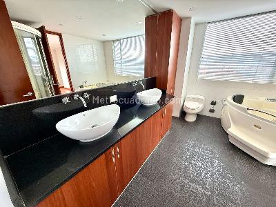 Apartamento en venta en Santa Barbara, Bogotá · foto 15 de 20