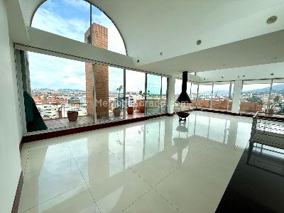 Apartamento en venta en Santa Barbara, Bogotá · foto 2 de 20