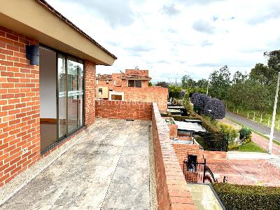 Casa de 4 alcobas en venta en Camino De Arrayanes, Bogotá, 166 m² · foto 18 de 20