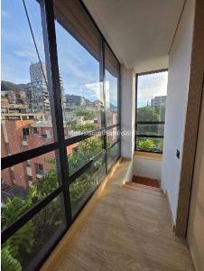 Apartamento de 2 alcobas en venta en Chico Reservado, Bogotá, 121 m² · foto 17 de 19