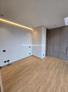 Apartamento de 2 alcobas en venta en Chico Reservado, Bogotá, 121 m² · foto 14 de 19