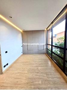 Apartamento de 2 alcobas en venta en Chico Reservado, Bogotá, 121 m² · foto 11 de 19