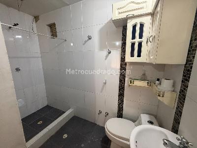 Casa de 5 alcobas en venta en San Miguel, Bogotá, 195 m² · foto 4 de 20