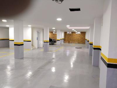 Apartamento en venta en Santa Maria Del Lago, Bogotá · foto 2 de 20