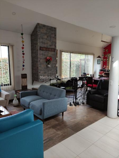 Casa en Venta, Chía – pohled 2