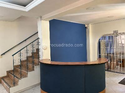 Casa de 5 alcobas en venta en Teusaquillo, Bogotá · foto 2 de 8