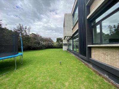 Casa de 4 alcobas en venta en San Simon, Bogotá · foto 10 de 10