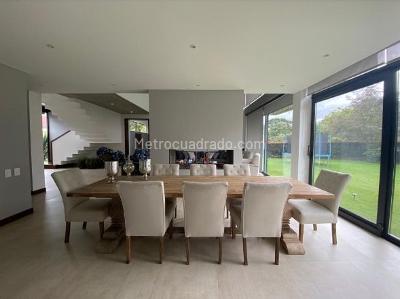 Casa de 4 alcobas en venta en San Simon, Bogotá · foto 5 de 10
