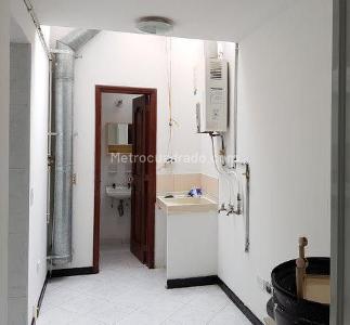 Casa de 4 alcobas en arriendo en Belmira Acacias, Bogotá · foto 19 de 20