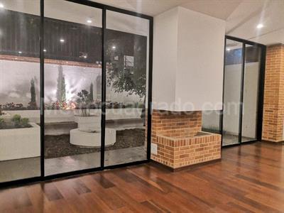 Casa de 4 alcobas en venta en Paseo De Los Buganviles, Chía, 240 m² · foto 10 de 20