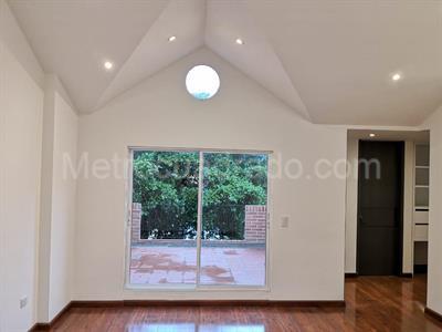 Casa de 4 alcobas en venta en Paseo De Los Buganviles, Chía, 240 m² · foto 8 de 20