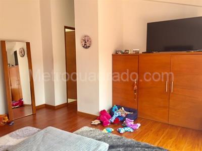 Apartamento de 3 alcobas en venta en Santa Barbara Occidental Santa Barbara, Bogotá, 213 m² · foto 2 de 20