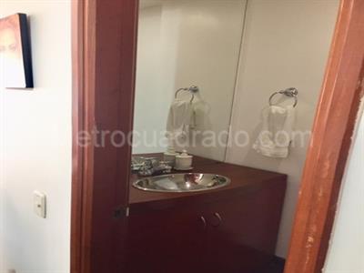 Apartamento de 3 alcobas en venta en Santa Barbara Occidental Santa Barbara, Bogotá, 213 m² · foto 13 de 20