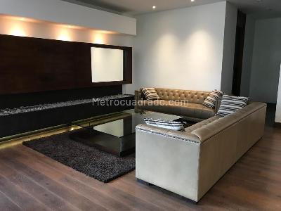 Apartamento de 3 alcobas en arriendo en Cabrera Chico, Bogotá, 163 m² · foto 2 de 11