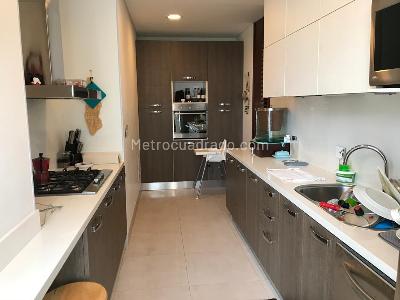 Apartamento de 3 alcobas en arriendo en Cabrera Chico, Bogotá, 163 m² · foto 7 de 11