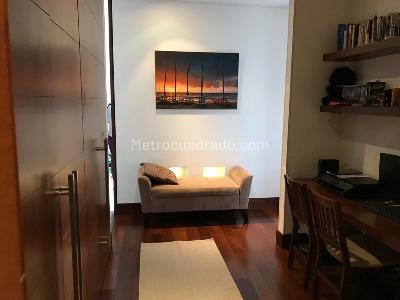Apartamento de 3 alcobas en arriendo en Cabrera Chico, Bogotá, 163 m² · foto 8 de 11