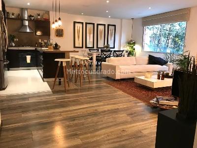 Apartamento de 2 alcobas en venta en Chico Reservado, Bogotá, 130 m² · foto 1 de 11