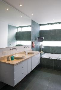 Apartamento de 4 alcobas en arriendo en Rosales Bella Vista, Bogotá, 285 m² · foto 8 de 9