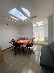 Casa de 5 alcobas en venta en Las Villas Bulevar, Bogotá, 526 m² · foto 7 de 15