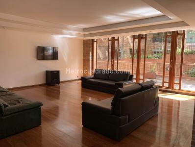 Apartamento en venta en Chico Alto, Bogotá · foto 8 de 16