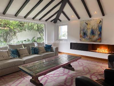 Casa de 3 alcobas en venta en Santa Barbara Alta, Bogotá, 585 m² · foto 3 de 20