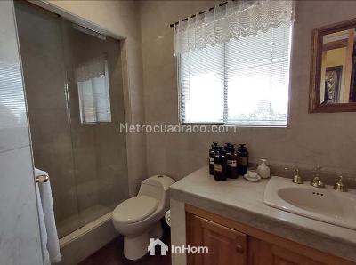 Apartamento de 2 alcobas en arriendo en Rosales Bellavista, Bogotá, 220 m² · foto 10 de 11